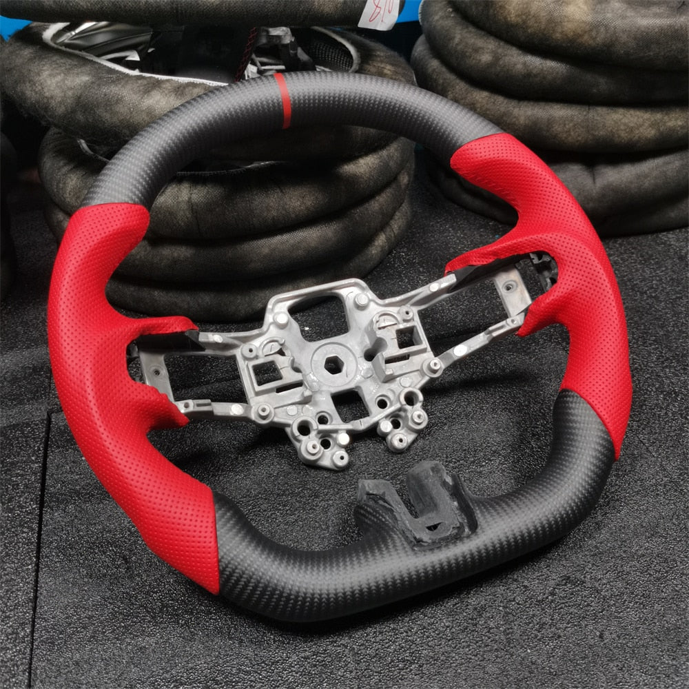 Carbon Fiber Steering Wheel Is Fit For Ford Mustang 2015-2019