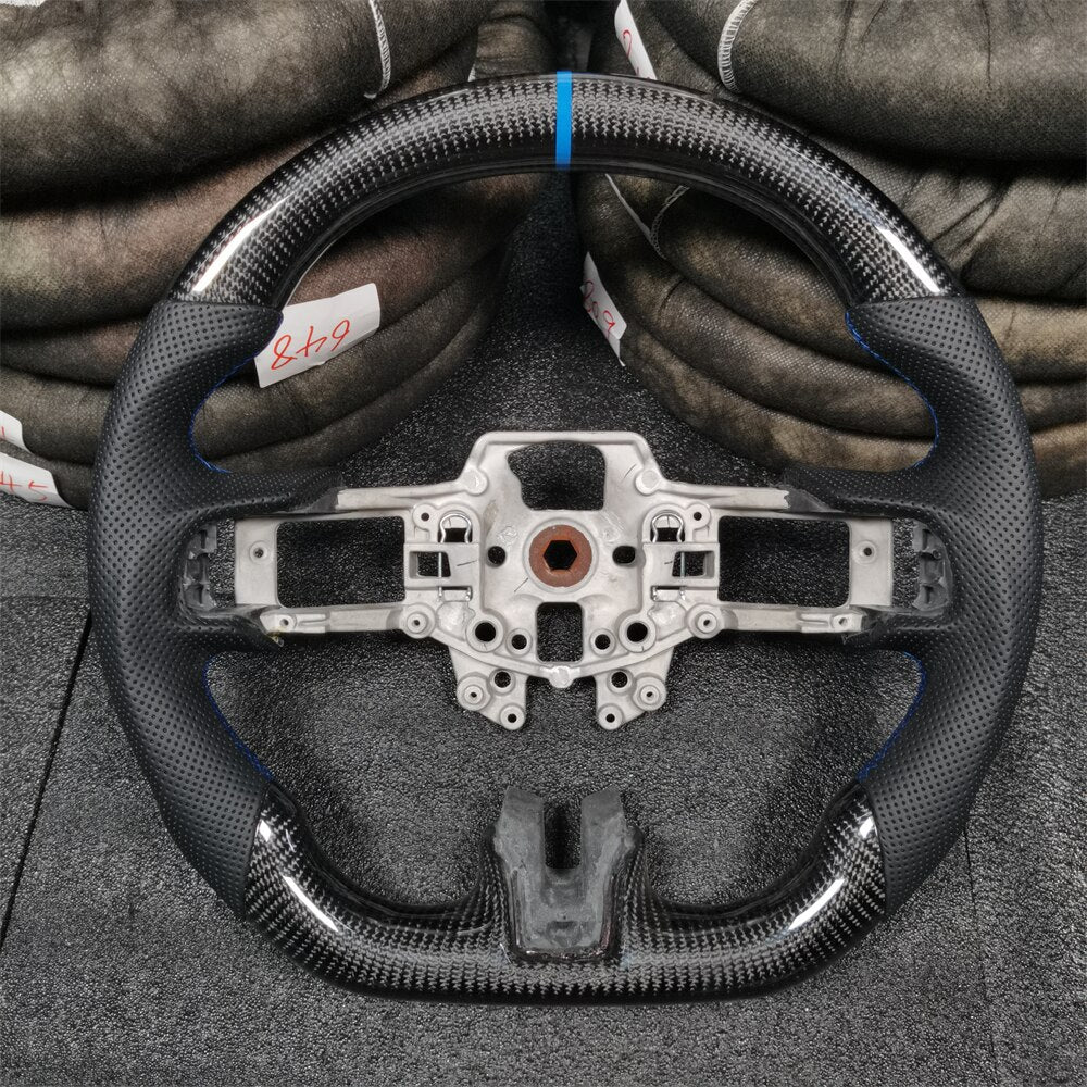 Carbon Fiber Steering Wheel Is Fit For Ford Mustang 2015-2019