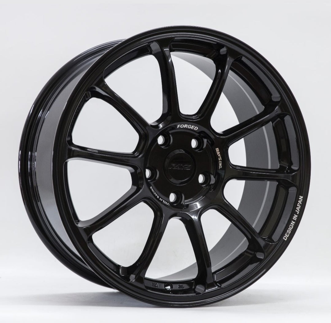 Reys ZE40 R18 5x113.1