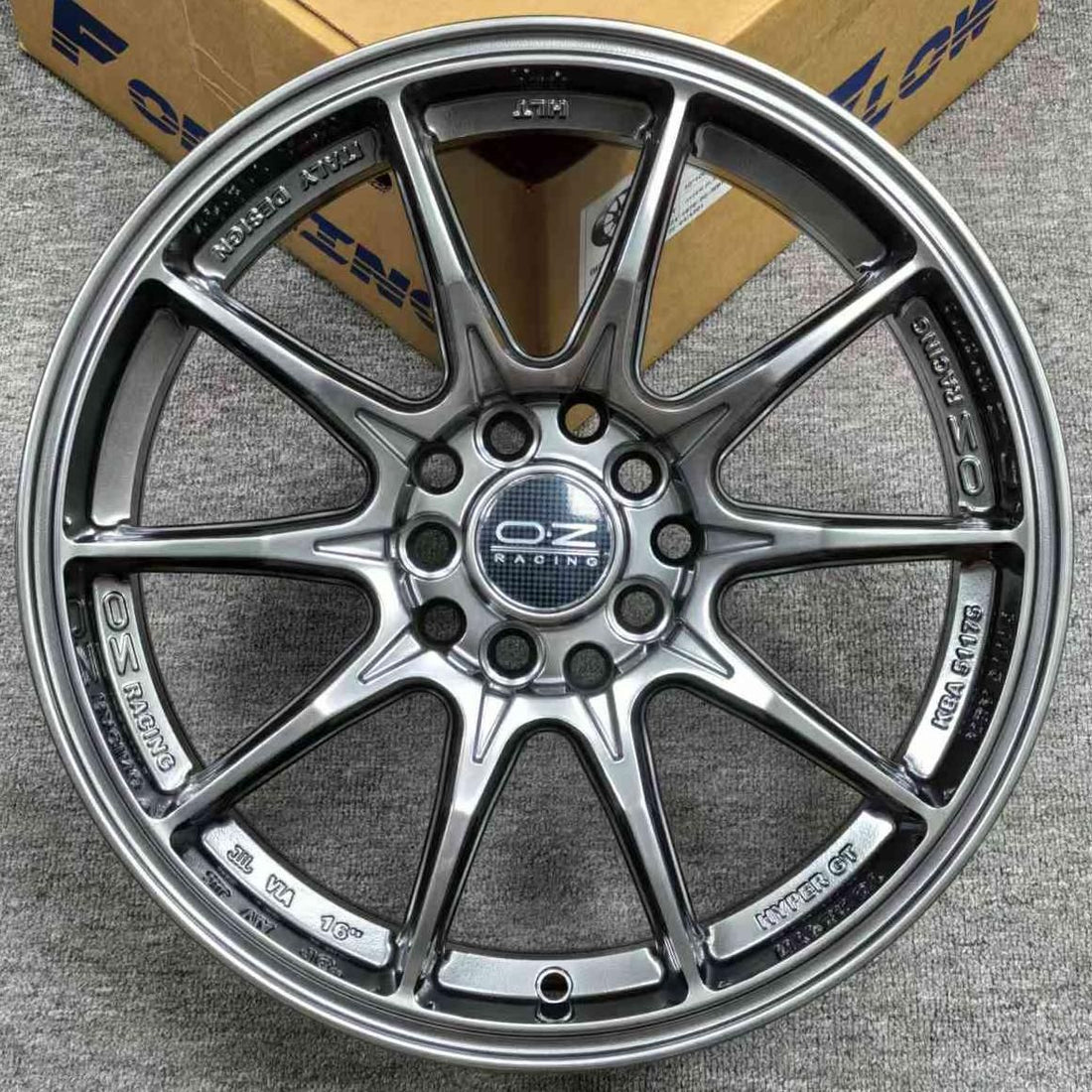 OZ RACING