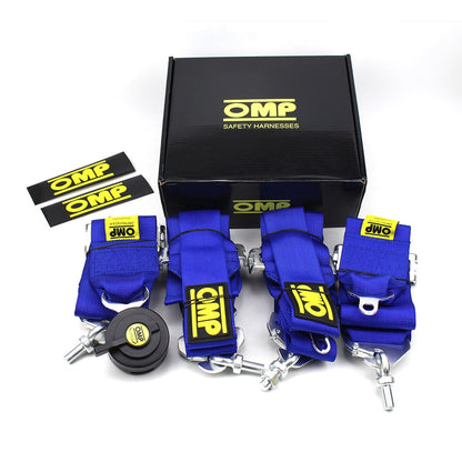 Universal race car seat belt with quick release buckle