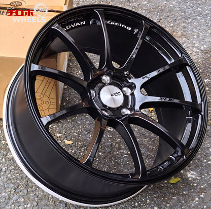 ADVAN Racing RS