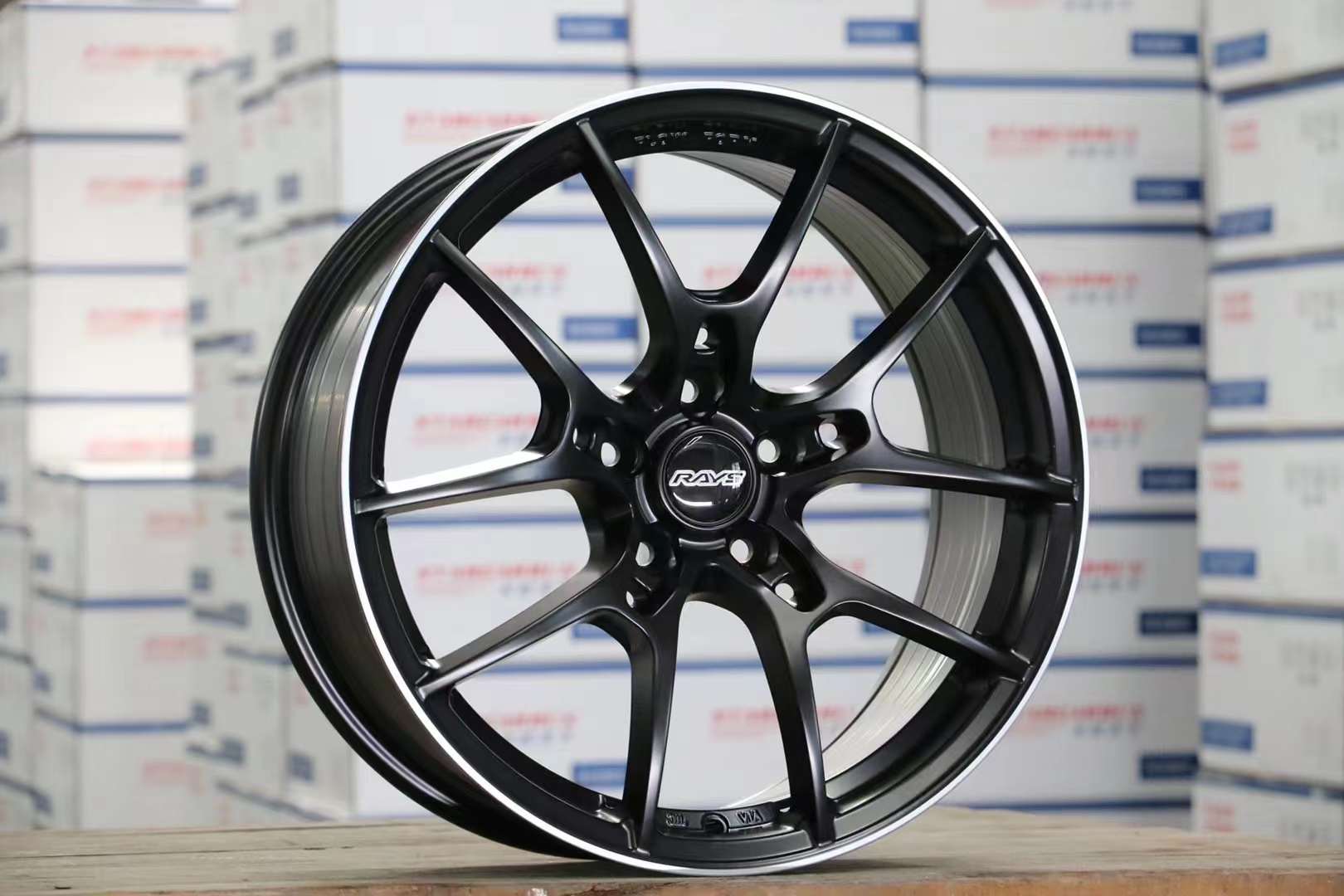 Reys R17 5x112